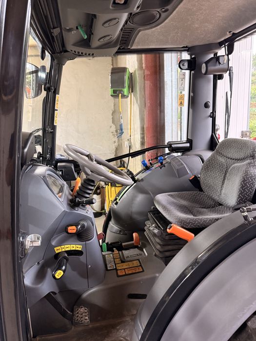 Tractor DEUTZ-FAHR 3060 cabinado