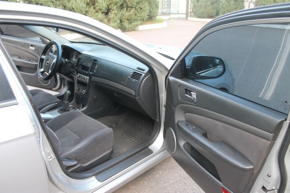 Chevrolet Epica 2.0