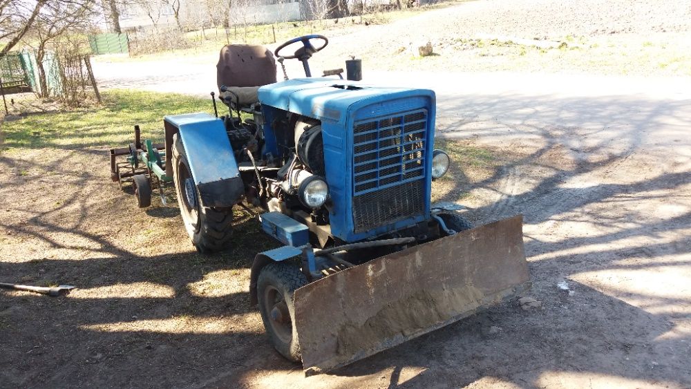 Саморобний трактор, двигун т25