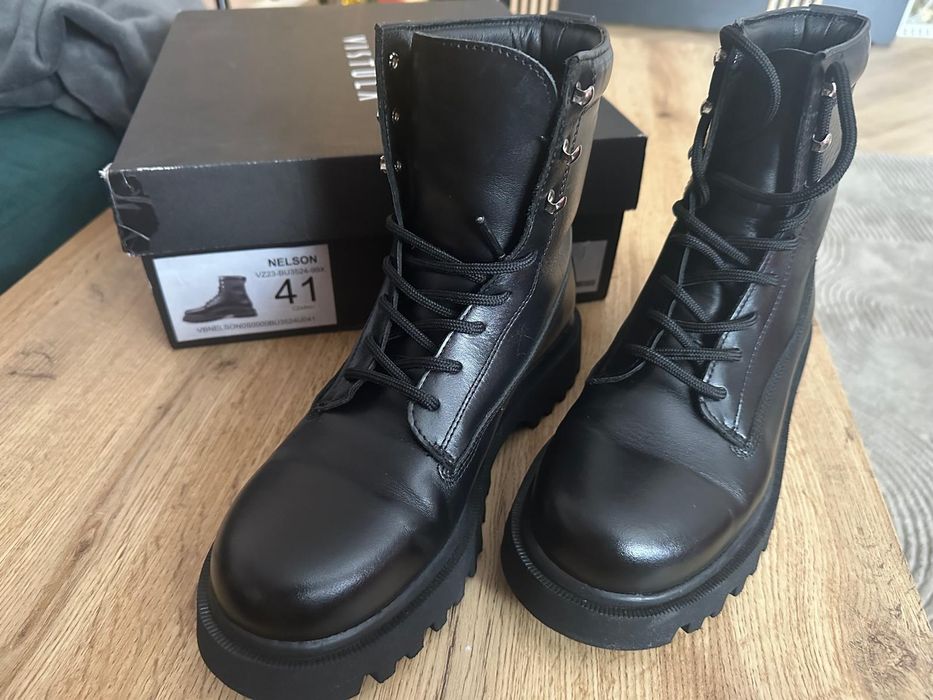 Buty vistula NELSON nowe rozmiar 41 100% skóra