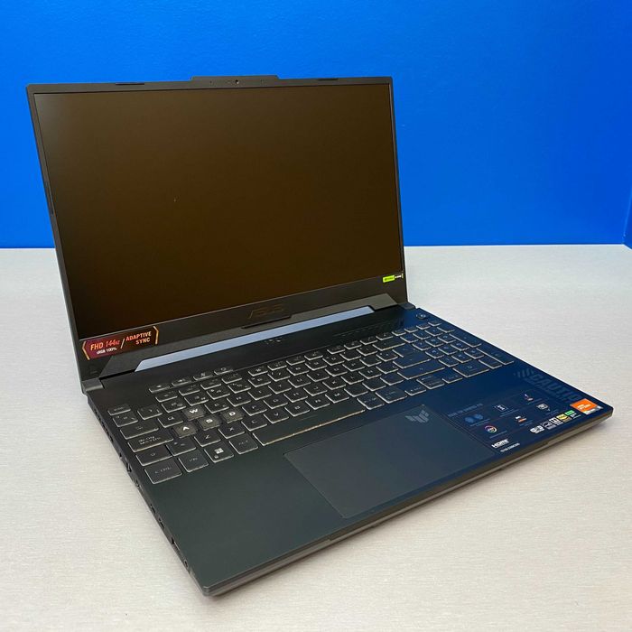 ASUS ROG Strix G713RW - 17.3" 240Hz (Ryzen 9 6900HX/32GB/RTX 3070 Ti)