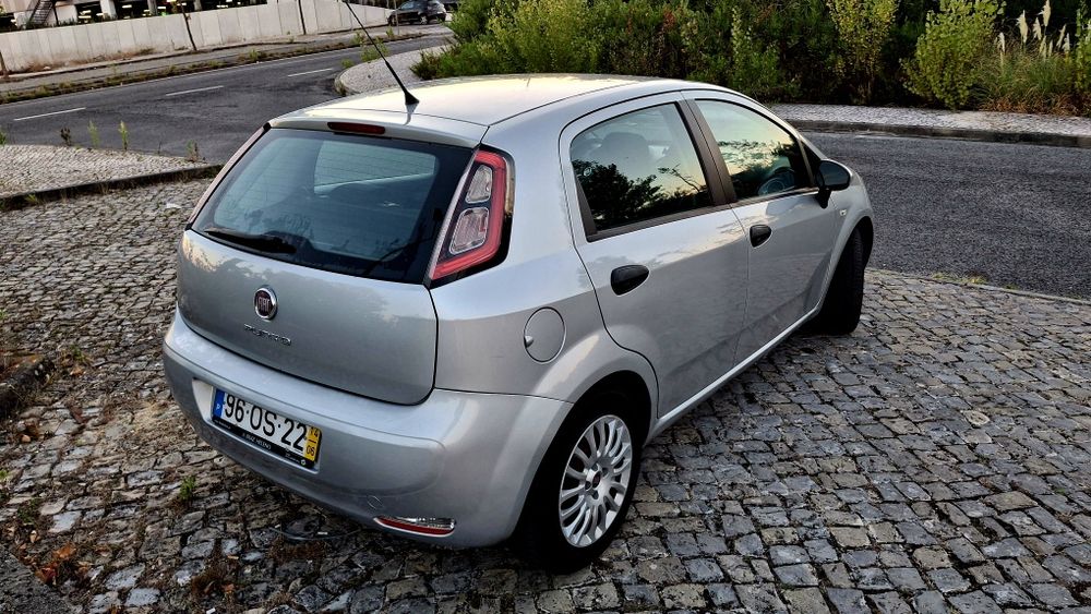 Fiat Punto 1.3 Multijet Diesel foto 3