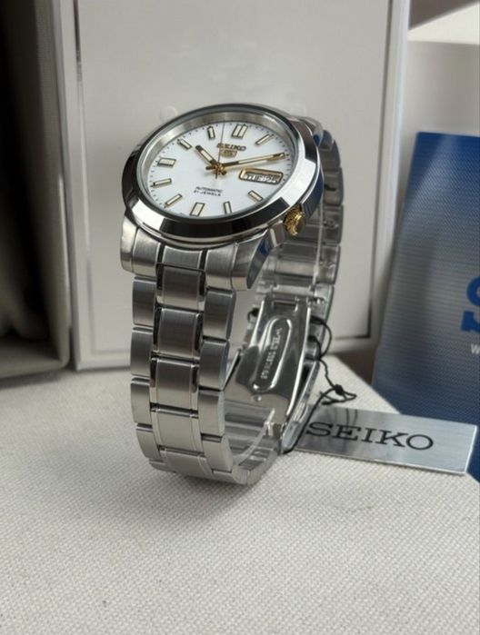 Seiko 5 Automatic Day Date