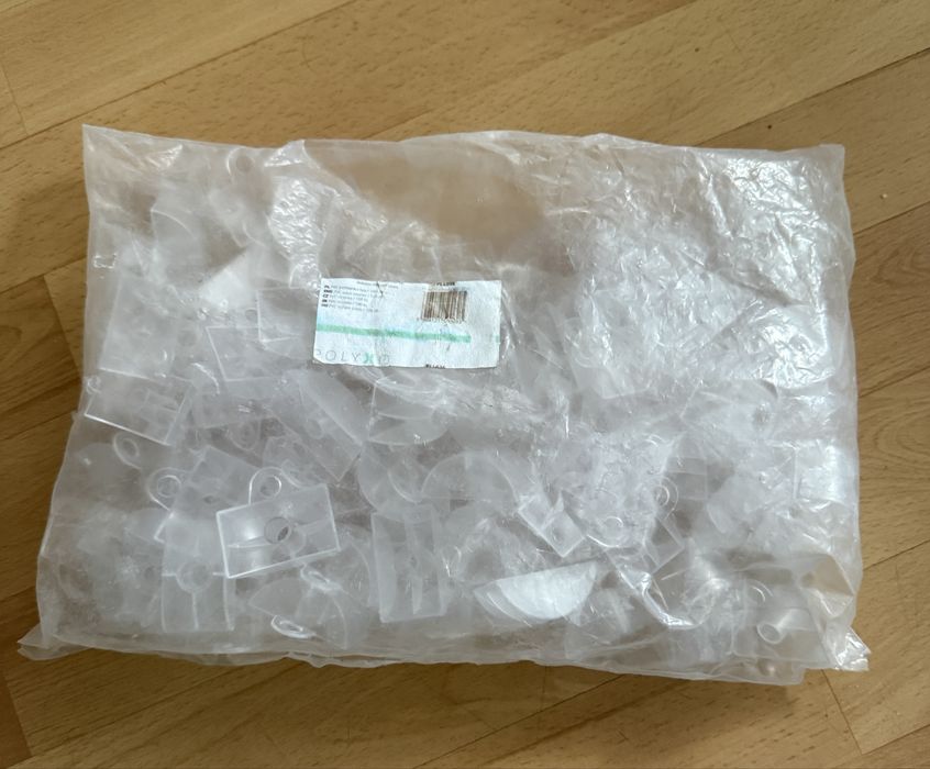 Podkładki dystansowe do płyt falistych 100 szt. – nowe, nierozpakowane