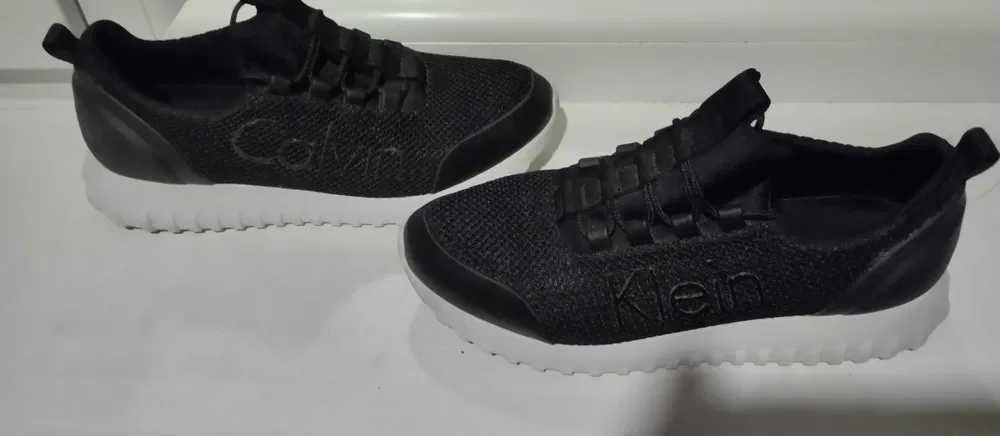 Calvin Klein кросівки жіночі