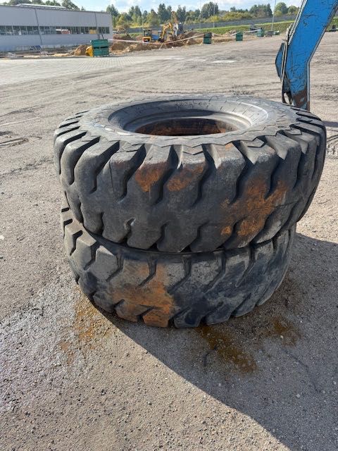 18.00 R25 opona przemysłowa ładowarka wózek portowy