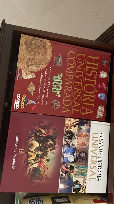 Livros em segunda mao de todo o tipo de assunto
