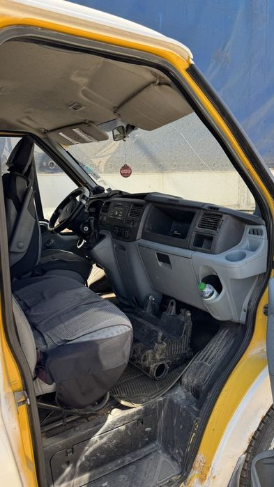 Ford Transit 2007 2.2tdci под ремонт