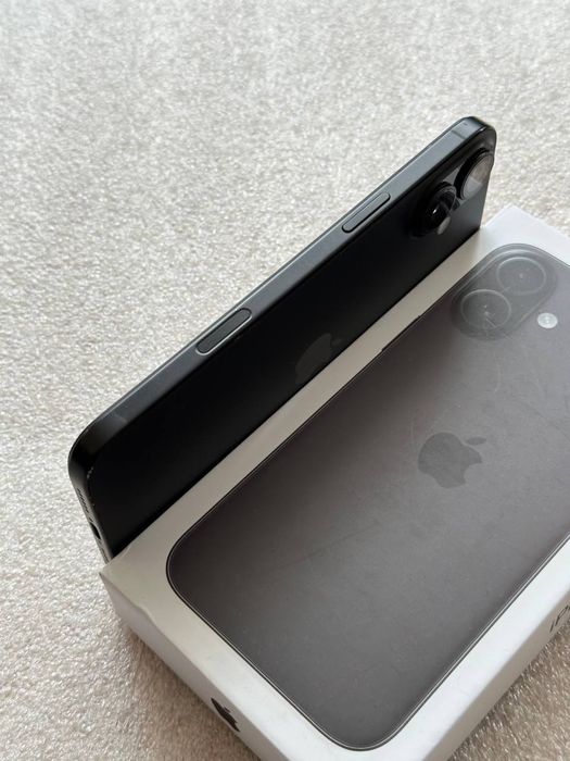 Продам IPhone 16 Plus 128 Neverlock