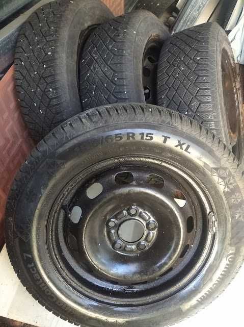 Зимові Шини Continental Viking Contact 7 · 195/65/R15 T XL на дисках