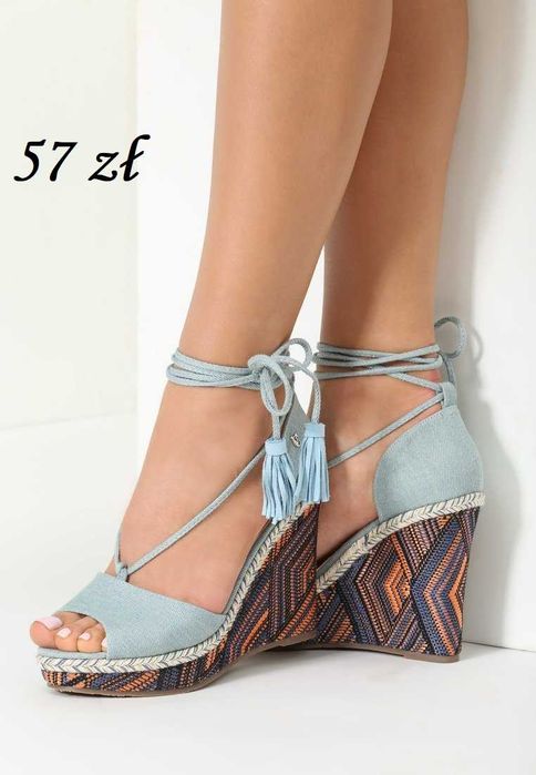 Nowe Buty na koturnie r.41