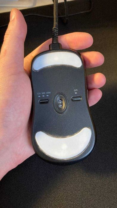 Продам ігрову мишу ZOWIE S2-C