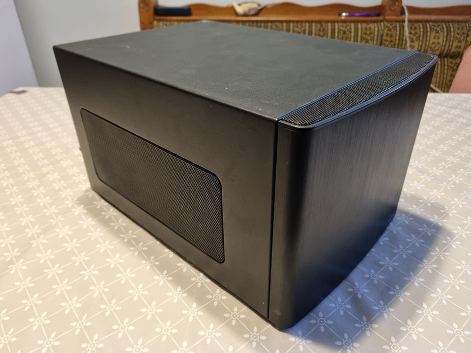 PC ITX - i7-4770, 16GB ram, 250GB SSD, 1TB HDD, RX 470 4GB, Fractal Node 304