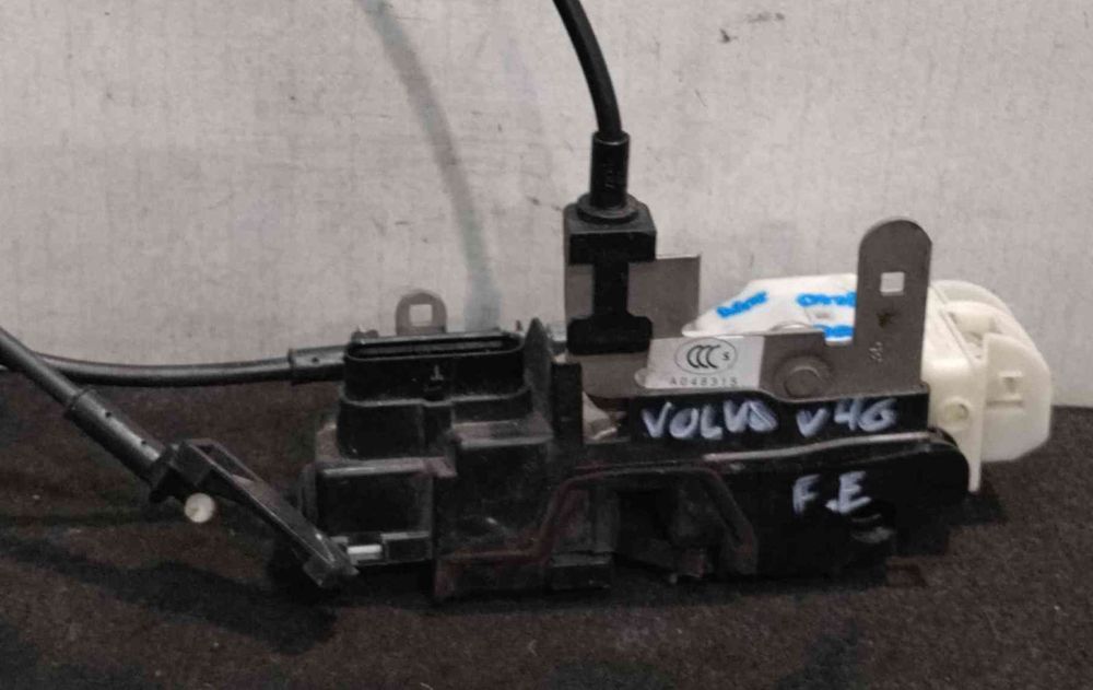 Fechadura / Fecho Porta Frente Esquerdo 31391822 - VOLVO V40 Hatchback