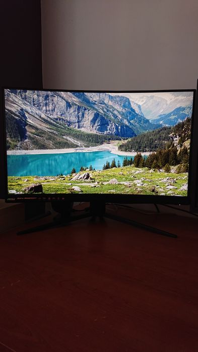 Monitor MSI Optix MAG241CV