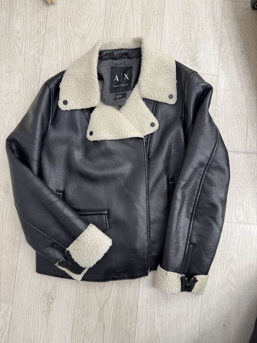 Armani дубленка черная