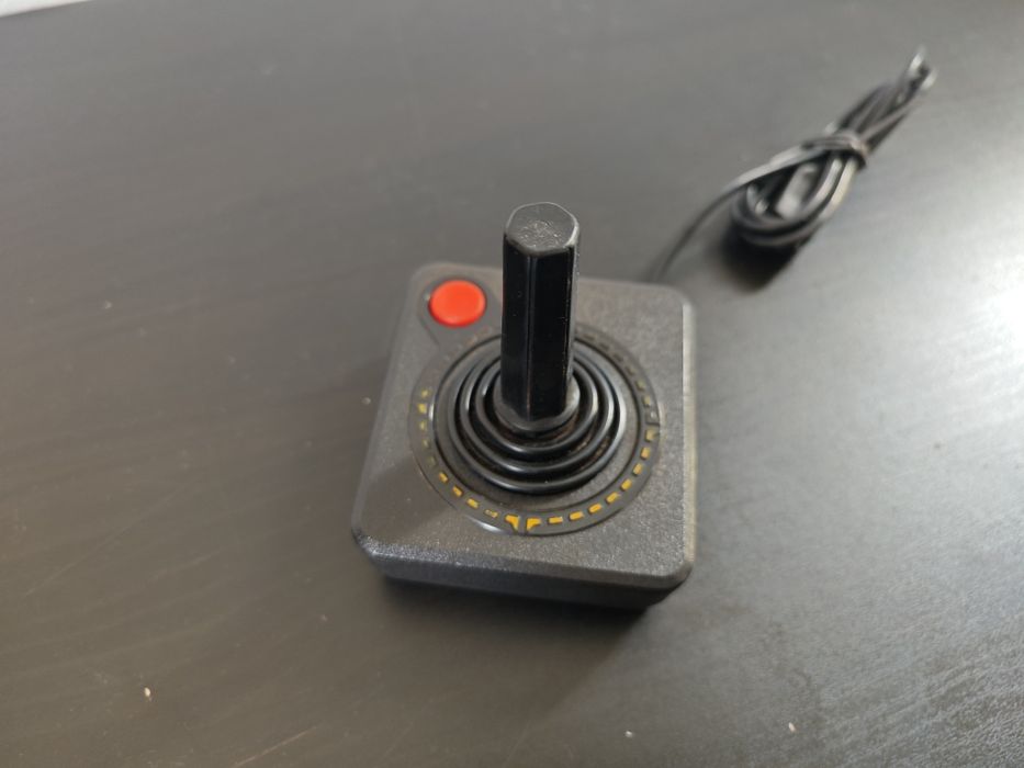 Comando Atari 2600 (Para Peças/Reparação)