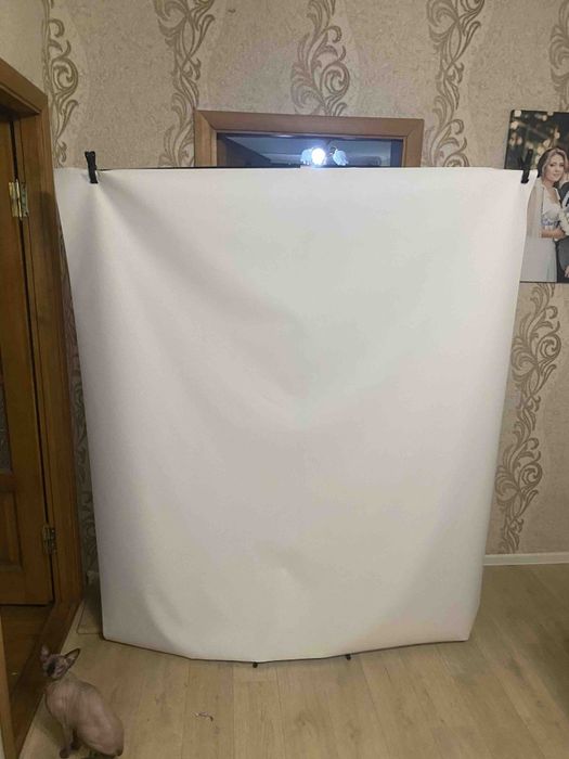 Фотофон з триногою