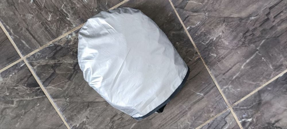 Захист від сонця на лобове.