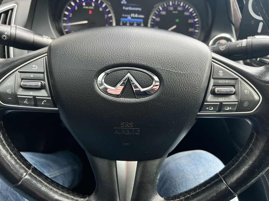 Infiniti Q50 3.5hydrid кращий седан в класі на найкращому двигуні