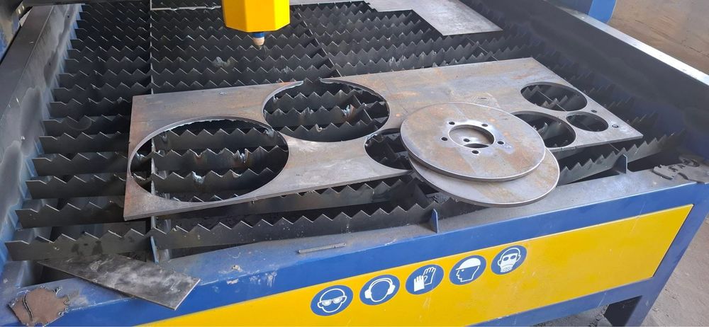 Плазмова порізка cnc (чпу)