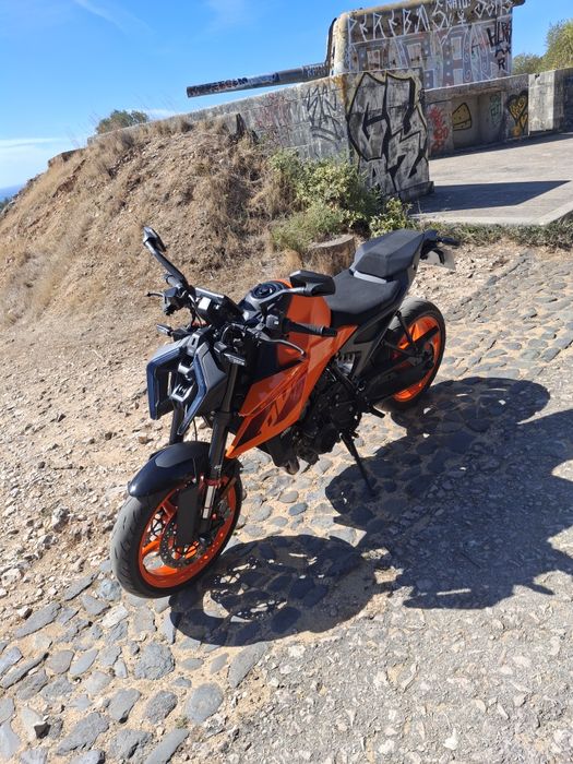 KTM DUKE 990 2024