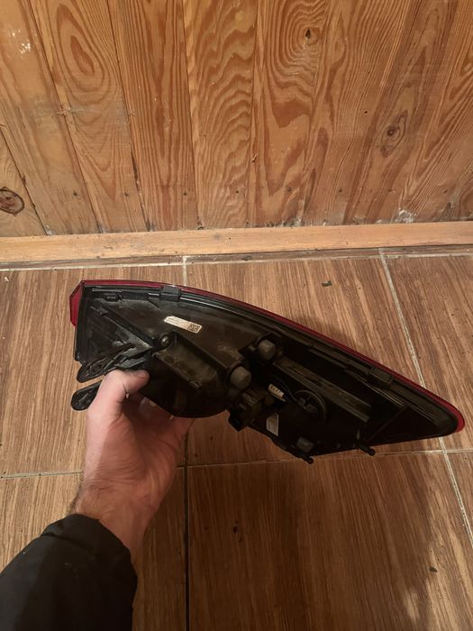 Задня ліва фара ліхтар шкода скала skoda skala