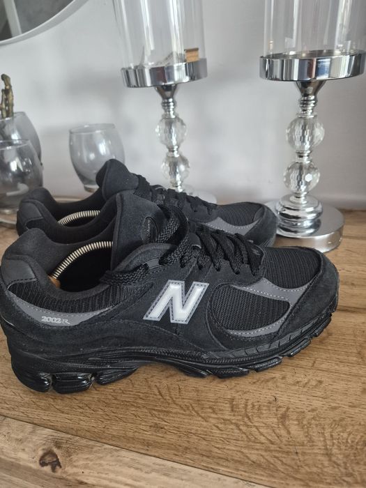 Buty New balance 2002R  czarne 42