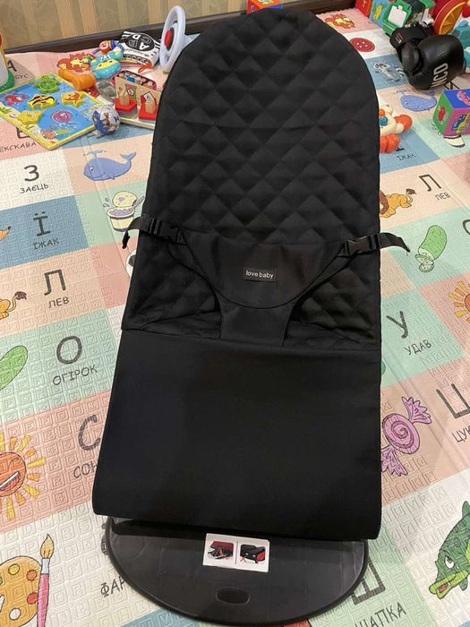 Шезлонг для малюків