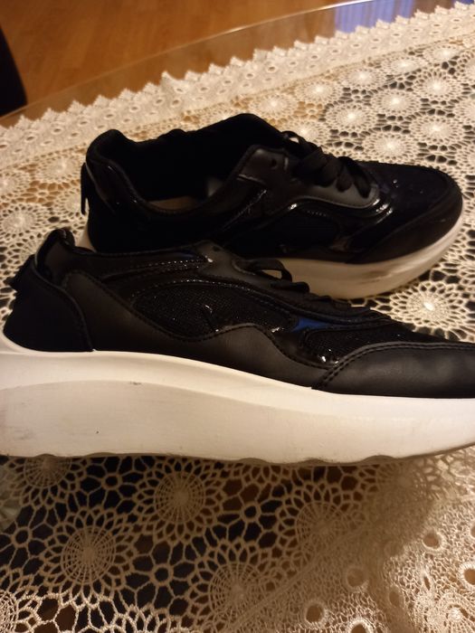 Buty sportowe czarne