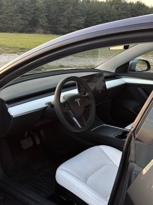 Tesla Model 3 Standard Range 2023