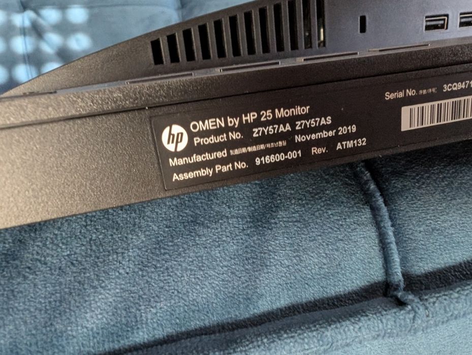 Monitor Gaming HP OMEN Z7Y57AA (25'' - 1 ms - 144 Hz - FreeSync)