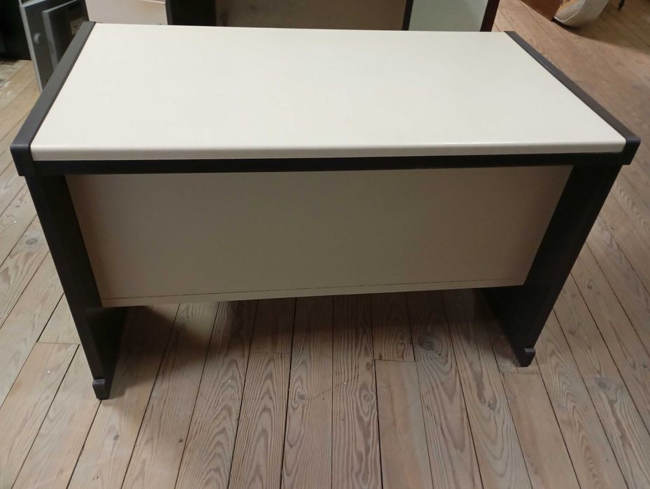 Secretárias de Escritório usadas - 3 unidades