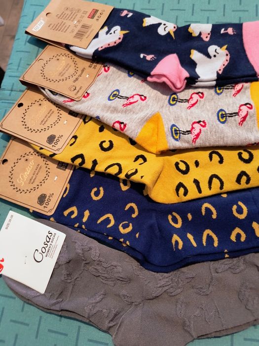 Skarpetki damskie po 1zl.  Cena za zestaw 5zl.