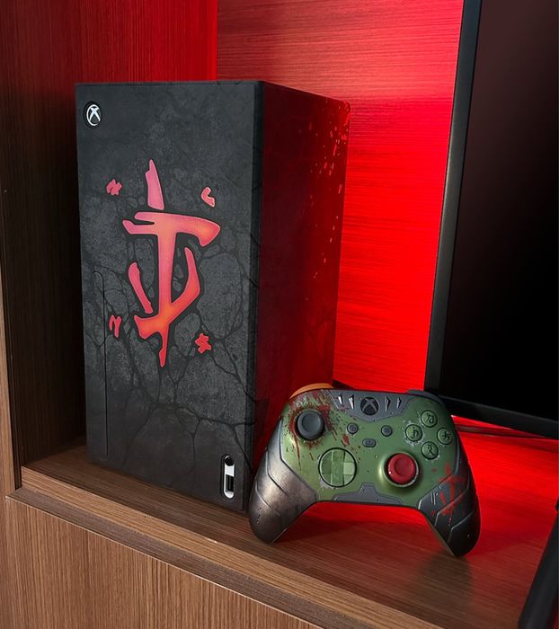 XBOX Series X 1TB Digital Doom Edition