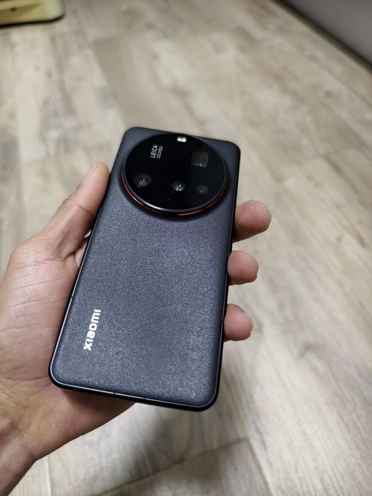 Xiaomi 15 Ultra — 16/528