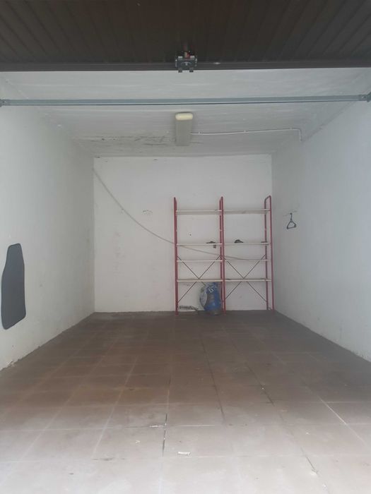 Garaż ul. Wschodnia 41 na zamykanym podwórku