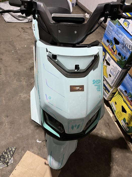 Електроскутер Dozer