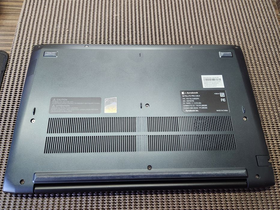 Toshiba DynaBook Satellite Pro C40-K 14" FullHd IPS I3-1215U 256GB 8GB