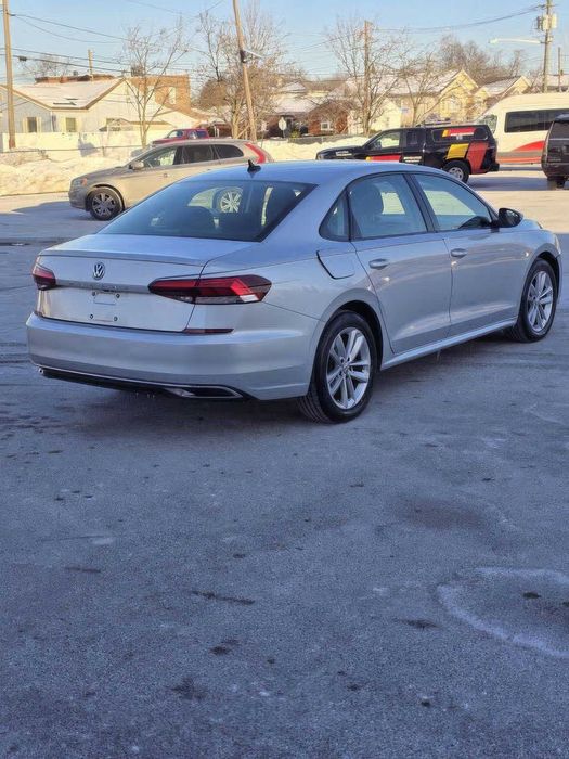 Volkswagen Passat      2022