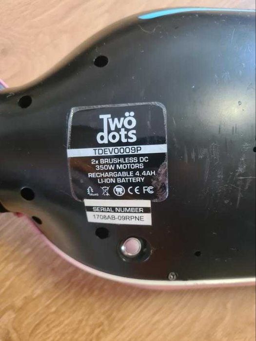 Гіроборд TWO DOTS