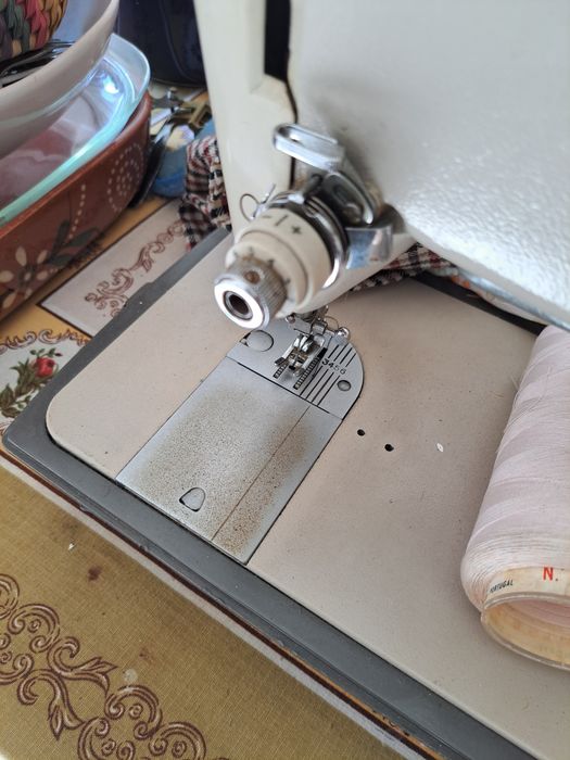 Máquina Costura SingeR