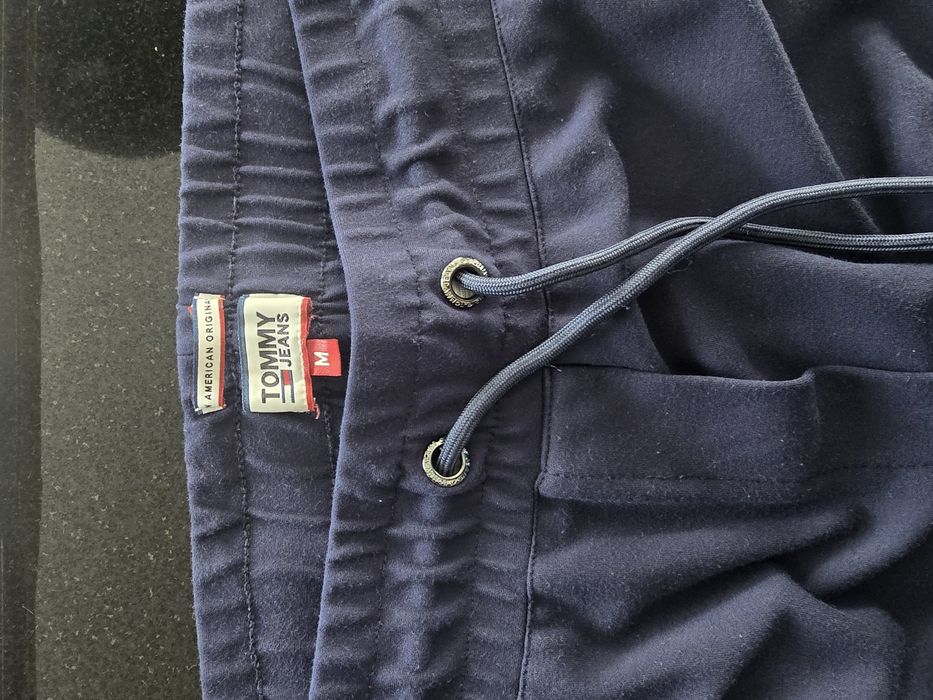 Spodnie Tommy Hilfiger rozm. M