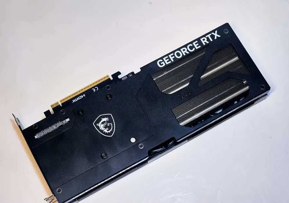 RTX 5070 12GB OC msi ventus 3X