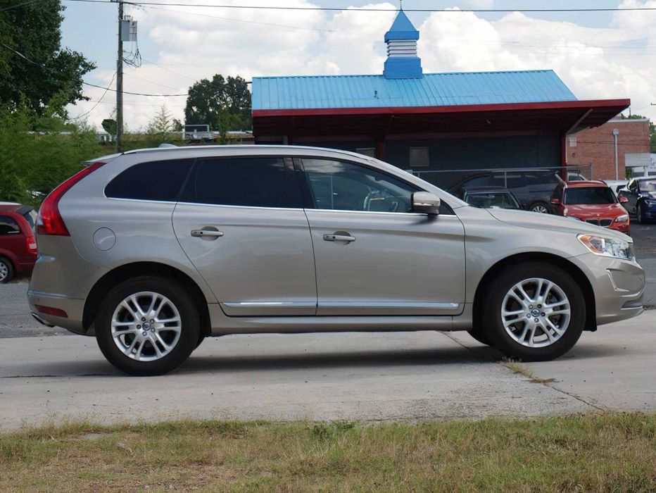 Volvo XC60 T5 Drive-E Premier      2015