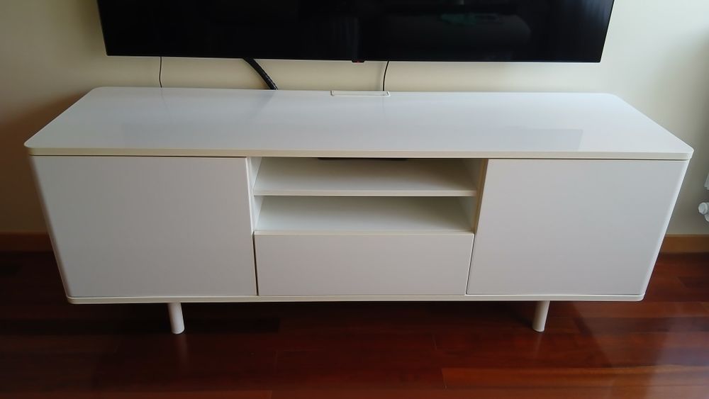 Movel TV - Lacado branco 160cm