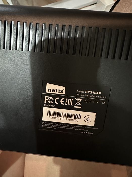 Коммутатор D-Link des-1024D и netis ST3124P