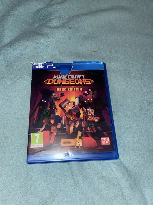 Minecraft Dungeons Hero Edition (PS4)
