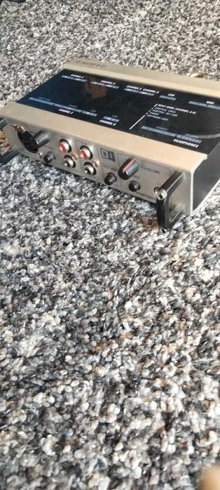 Native Instruments Audio Dj 8 + cabos