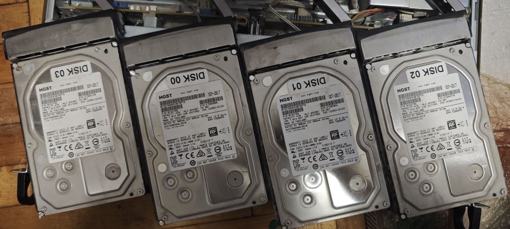 Серверні жорсткі диски HGST Ultrastar 4TB 3.5" 7200rpm SAS 12Gb/s (HUS726040AL5210) - 8 шт.